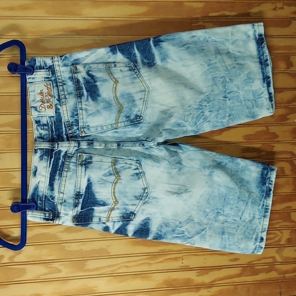 Denim & Rivets shorts - Picture 4 of 6